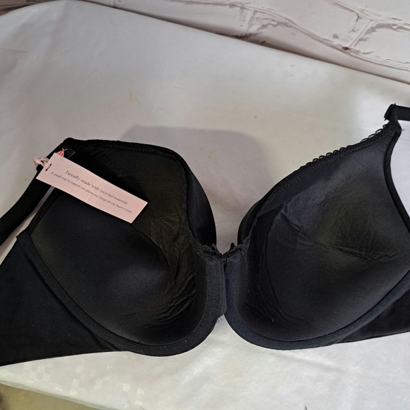 Victoria's Secret Women's Body by Victoria Full Coverage Lightly Lined Size 36DD - Picture 9 of 9